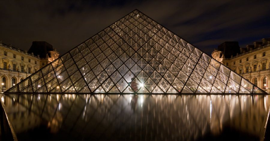 Louvre, La Pyramide